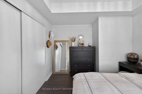 Photo 23 at 401 - 1 Neighbourhood Lane, Queensway, Toronto