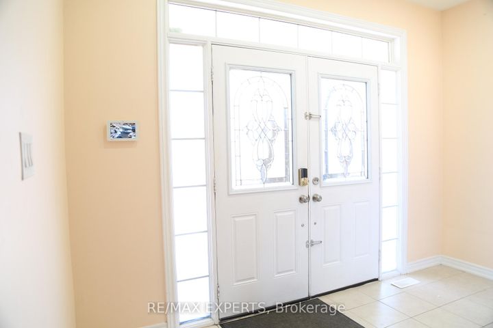 Photo 2 at 1437 Kerrydale Avenue, Rural Pickering, Pickering