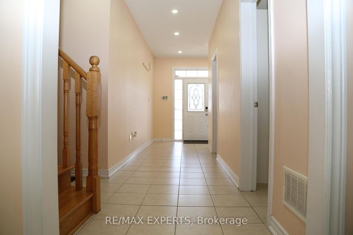 Photo 3 at 1437 Kerrydale Avenue, Rural Pickering, Pickering