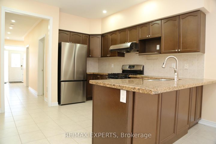 Photo 6 at 1437 Kerrydale Avenue, Rural Pickering, Pickering