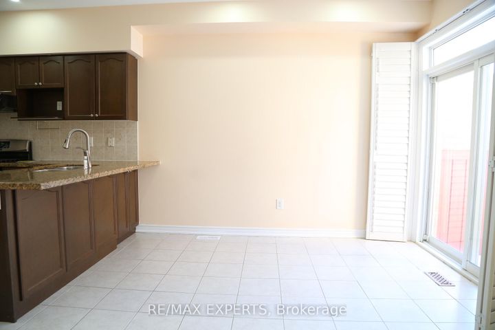 Photo 9 at 1437 Kerrydale Avenue, Rural Pickering, Pickering