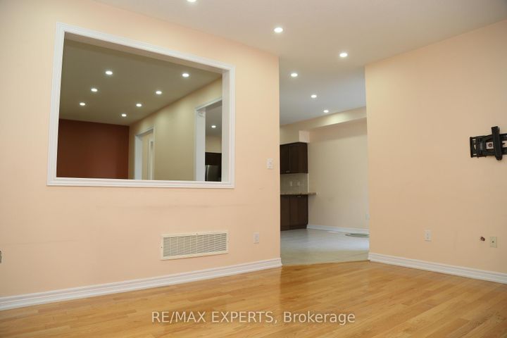 Photo 12 at 1437 Kerrydale Avenue, Rural Pickering, Pickering