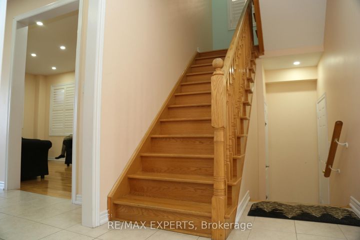 Photo 17 at 1437 Kerrydale Avenue, Rural Pickering, Pickering