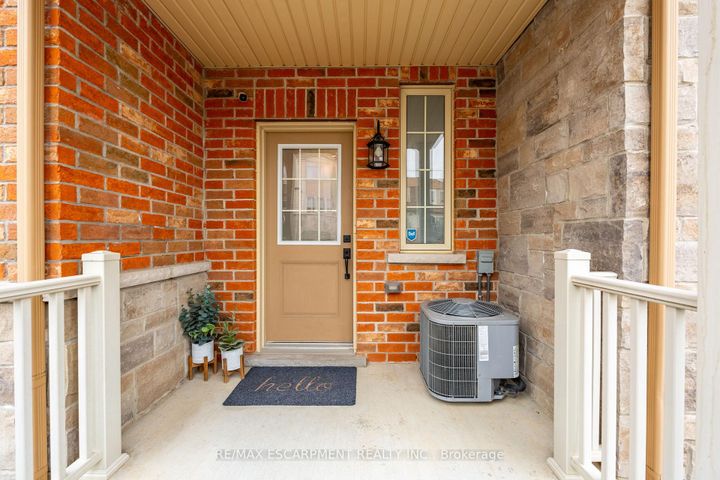 Photo 2 at 5 - 11 Stockbridge Gardens, Stoney Creek Mountain, Hamilton