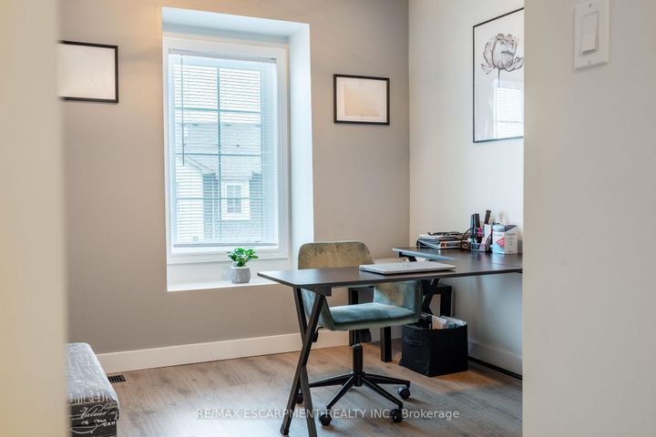 Photo 41 at 5 - 11 Stockbridge Gardens, Stoney Creek Mountain, Hamilton