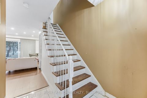 Photo 16 at 4 - 415 Silverstone Drive, Clairville, Toronto