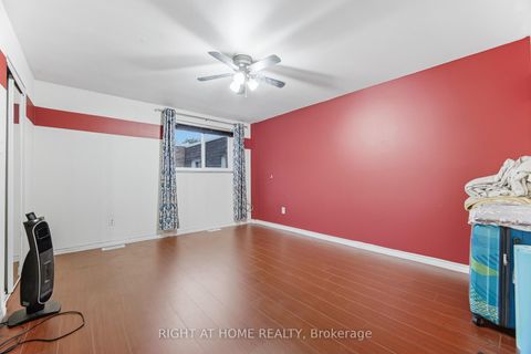 Photo 18 at 4 - 415 Silverstone Drive, Clairville, Toronto