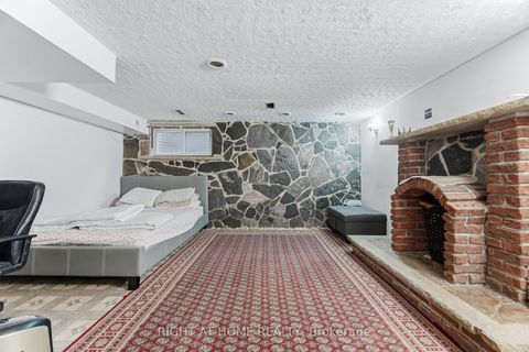 Photo 25 at 4 - 415 Silverstone Drive, Clairville, Toronto