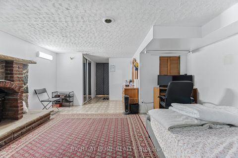 Photo 27 at 4 - 415 Silverstone Drive, Clairville, Toronto