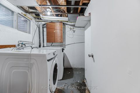 Photo 29 at 4 - 415 Silverstone Drive, Clairville, Toronto