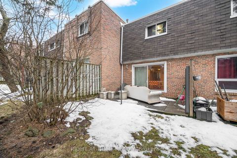 Photo 32 at 4 - 415 Silverstone Drive, Clairville, Toronto