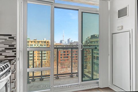 Photo 5 at 846 - 68 Abell Street, Little Portugal, Toronto