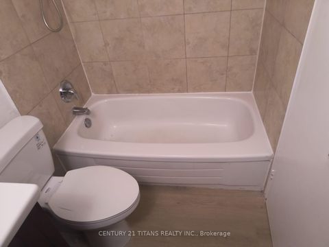 Photo 10 at 907 - 301 Prudential Drive, Dorset Park, Toronto