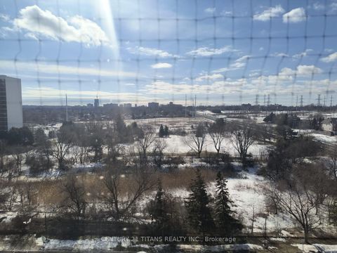 Photo 13 at 907 - 301 Prudential Drive, Dorset Park, Toronto