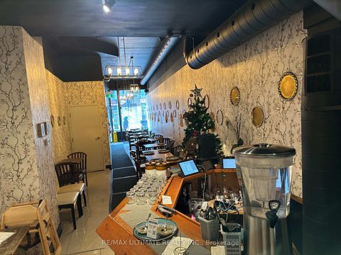 Photo 3 at 507 Queen Street, Waterfront Communities C1, Toronto