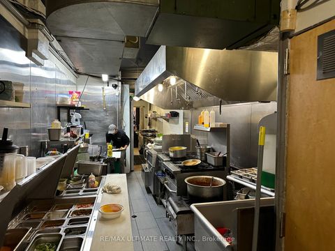 Photo 6 at 507 Queen Street, Waterfront Communities C1, Toronto