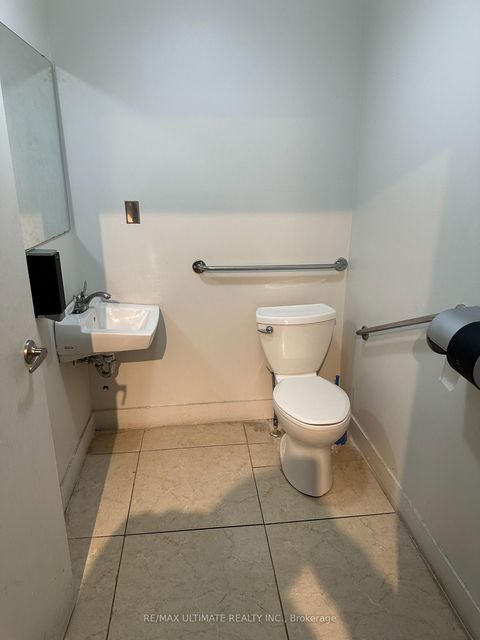 Photo 8 at 507 Queen Street, Waterfront Communities C1, Toronto