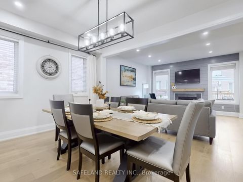 Photo 9 at 14 Grey Wing Avenue, Keswick South, Georgina