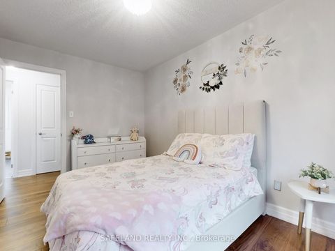 Photo 27 at 14 Grey Wing Avenue, Keswick South, Georgina