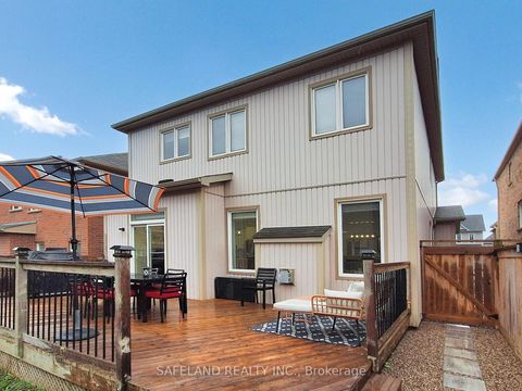 Photo 34 at 14 Grey Wing Avenue, Keswick South, Georgina