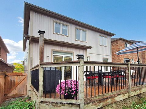 Photo 36 at 14 Grey Wing Avenue, Keswick South, Georgina