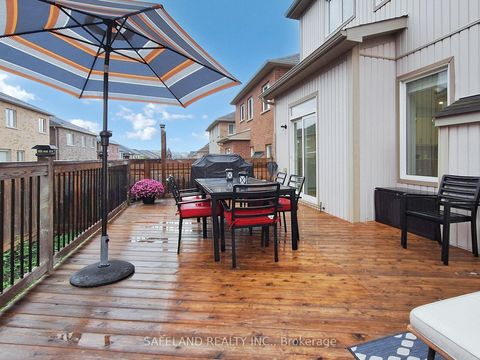 Photo 38 at 14 Grey Wing Avenue, Keswick South, Georgina