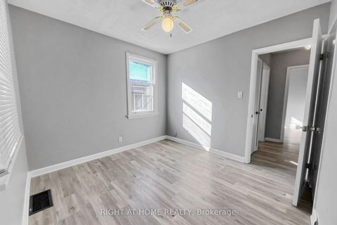 Photo 21 at 19 Alfred Street W, Allandale, Barrie