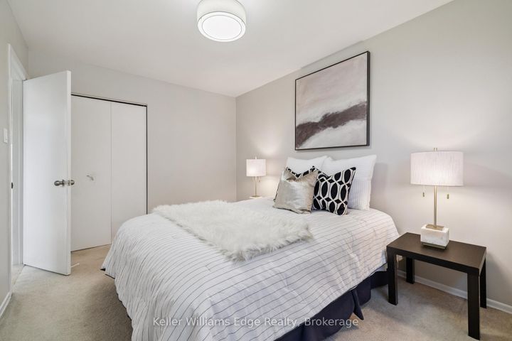 Photo 21 at 2268 Wyandotte Drive, WO West, Oakville