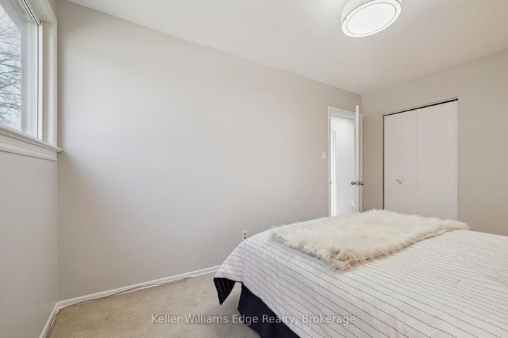 Photo 22 at 2268 Wyandotte Drive, WO West, Oakville