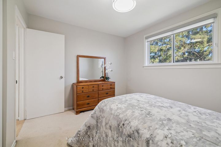 Photo 25 at 2268 Wyandotte Drive, WO West, Oakville