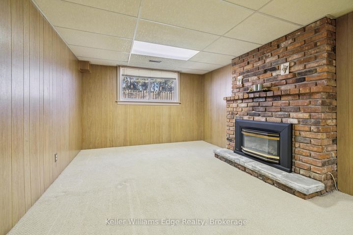 Photo 31 at 2268 Wyandotte Drive, WO West, Oakville