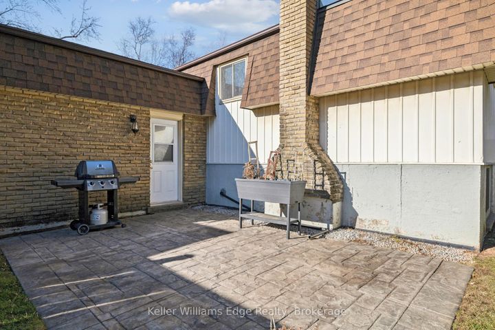 Photo 40 at 2268 Wyandotte Drive, WO West, Oakville