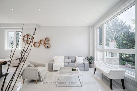 Photo 3 at 263 East Avenue, Rouge E10, Toronto