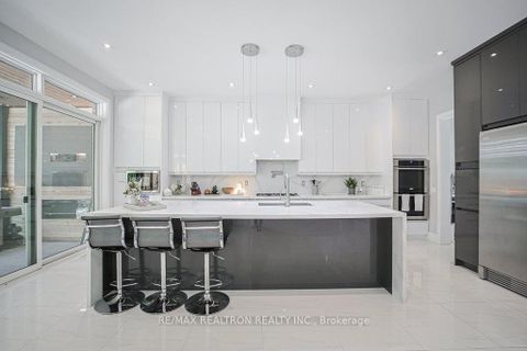 Photo 11 at 263 East Avenue, Rouge E10, Toronto