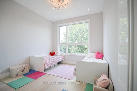 Photo 40 at 263 East Avenue, Rouge E10, Toronto