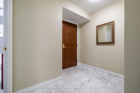 Photo 10 at 2104 - 1 Palace Pier Court, Mimico, Toronto