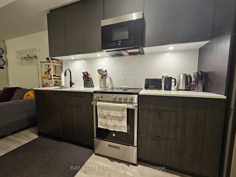 Photo 9 at 801 - 2369 Danforth Avenue, Danforth, Toronto