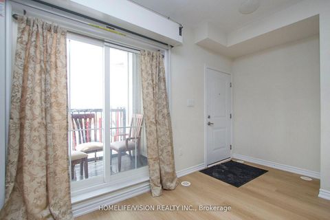 Photo 3 at 12 - 490 Beresford Path, Central, Oshawa