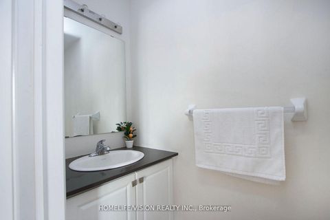 Photo 9 at 12 - 490 Beresford Path, Central, Oshawa