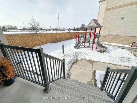 Photo 15 at 12 - 490 Beresford Path, Central, Oshawa