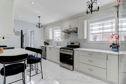 Photo 12 at 78 Cherrylawn Avenue, Humber Summit, Toronto