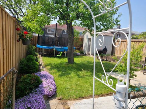 Photo 34 at 78 Cherrylawn Avenue, Humber Summit, Toronto