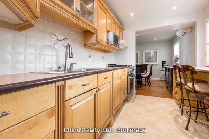 Photo 19 at 18 Sunset Boulevard, Brampton West, Brampton