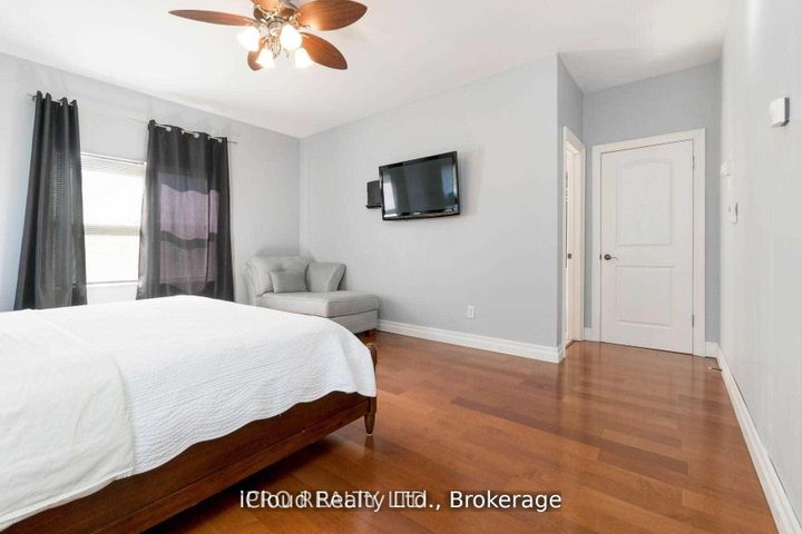 Photo 28 at 18 Sunset Boulevard, Brampton West, Brampton