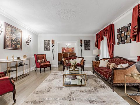 Photo 7 at 33 Carolwood Crescent, Rouge River Estates, Markham