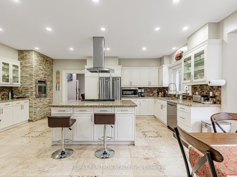 Photo 13 at 33 Carolwood Crescent, Rouge River Estates, Markham