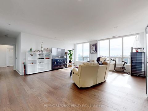 Photo 4 at PH10 - 9017 Leslie Street, Beaver Creek Business Park, Richmond Hill