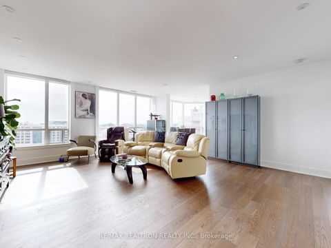 Photo 5 at PH10 - 9017 Leslie Street, Beaver Creek Business Park, Richmond Hill