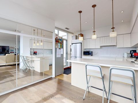 Photo 10 at PH10 - 9017 Leslie Street, Beaver Creek Business Park, Richmond Hill