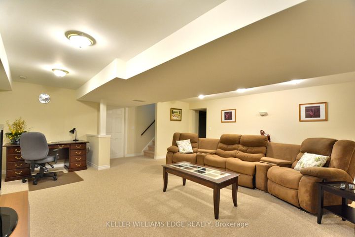 Photo 18 at 41 - 2165 Itabashi Way, Tansley, Burlington